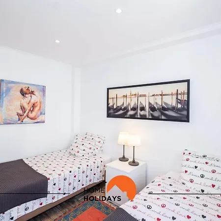 #017 T2 Rossio By Holidays * 阿尔布费拉